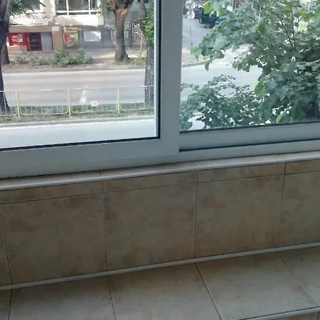 Apartment-16 *